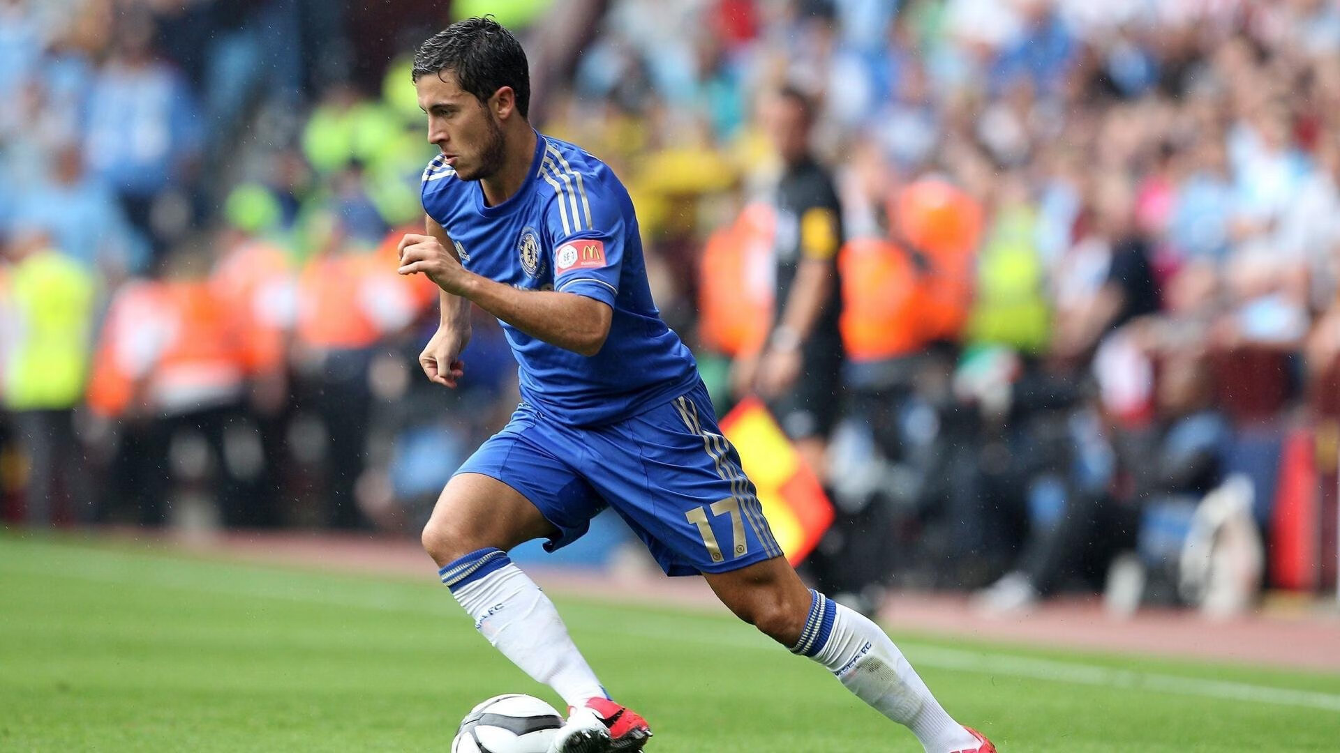 森林狼撕裂雄鹿，西亚卡姆在德甲争冠战接管比赛，跨体育领域的统治力启示